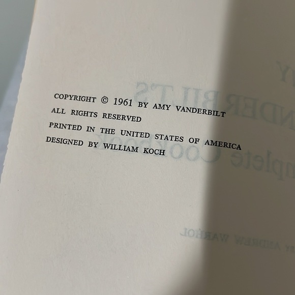 Amy Vanderbilts Complete Cookbook copyright 1961 hardcover VINTAGE - Picture 11 of 16
